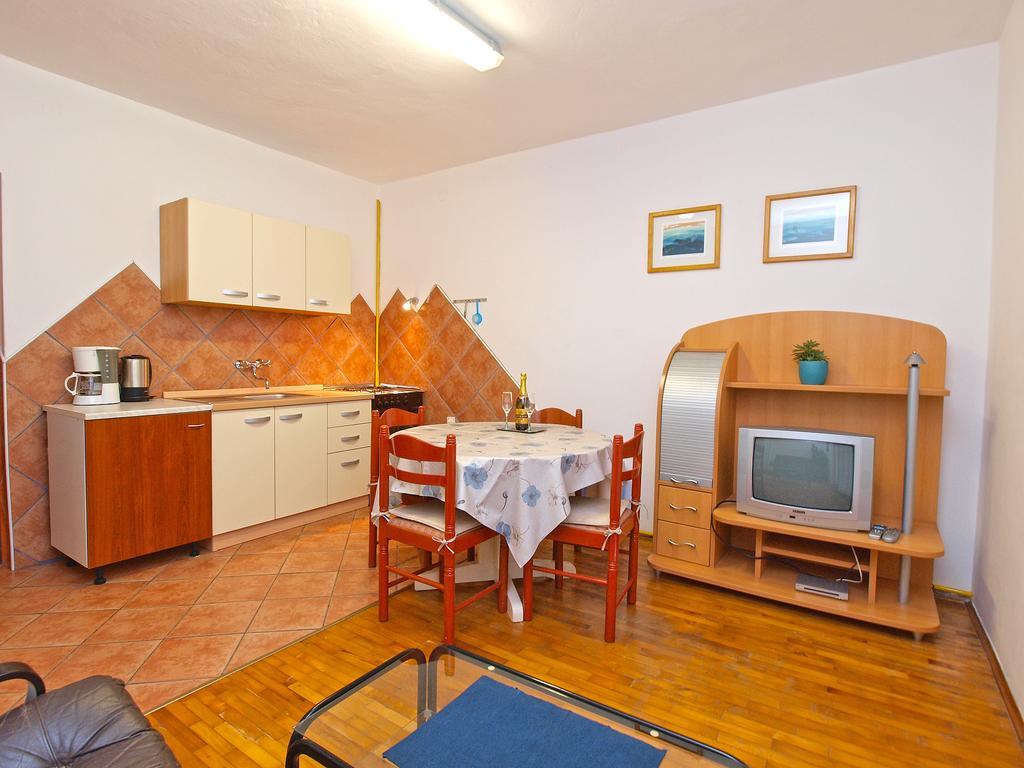 Apartments Dragica 929 Fazana Luaran gambar