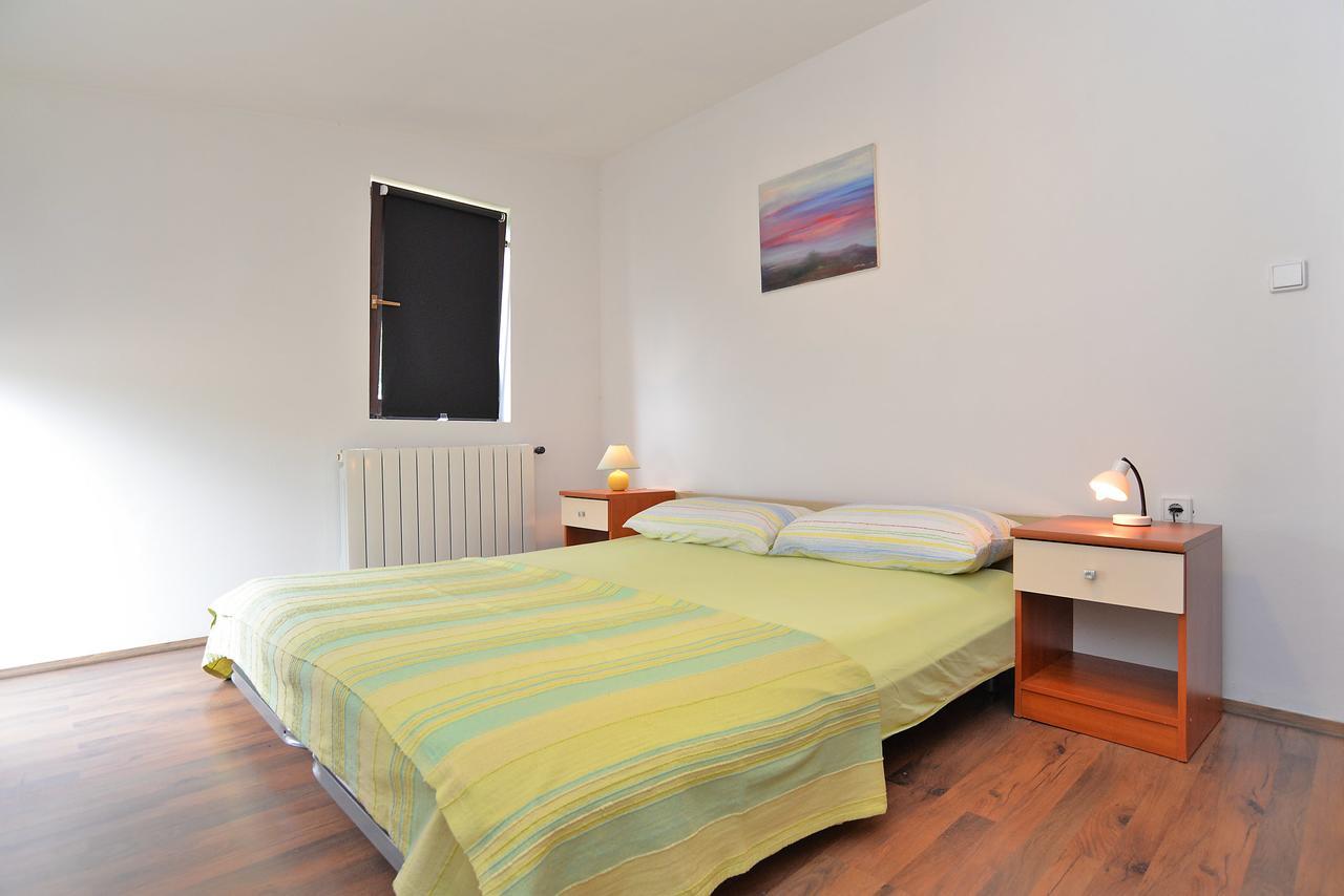 Apartments Dragica 929 Fazana Luaran gambar